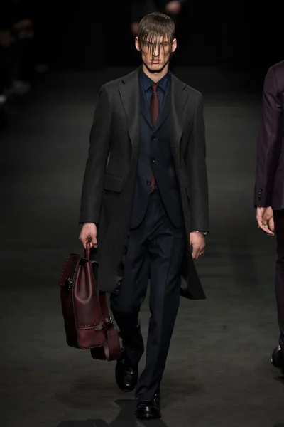 Look 6
